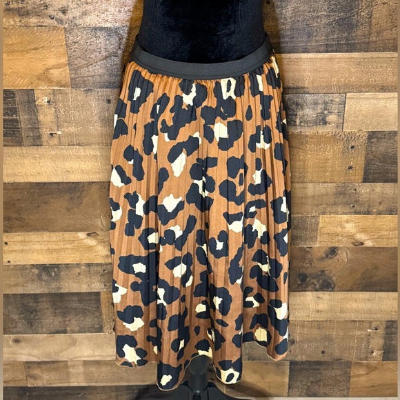 Worthington Women's Black Brown Cheetah Leopard Pleated Skirt Medium M AB 537 - Picture 1 of 4